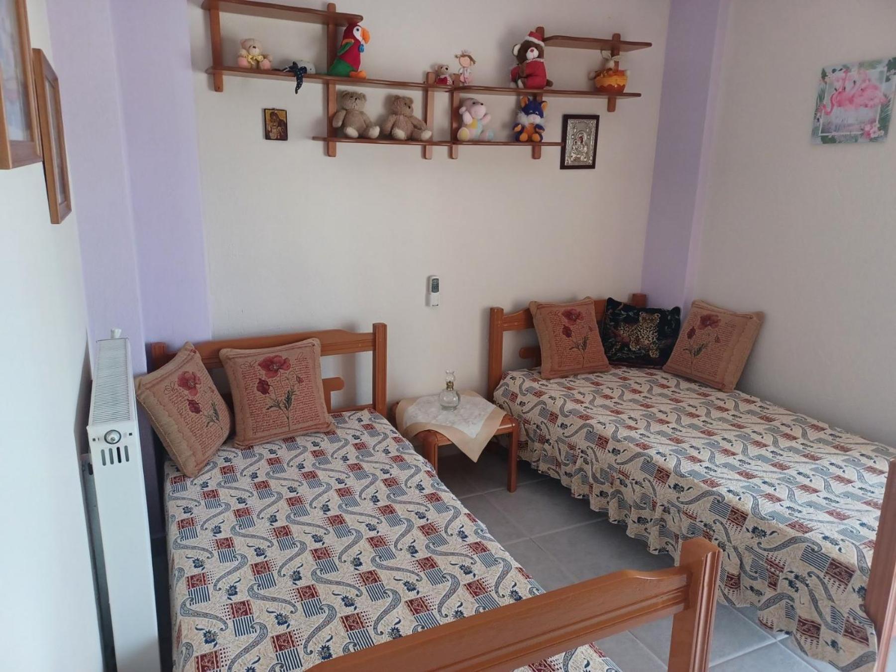 Gerakini 2Br Apt With Shared Pool Exterior photo