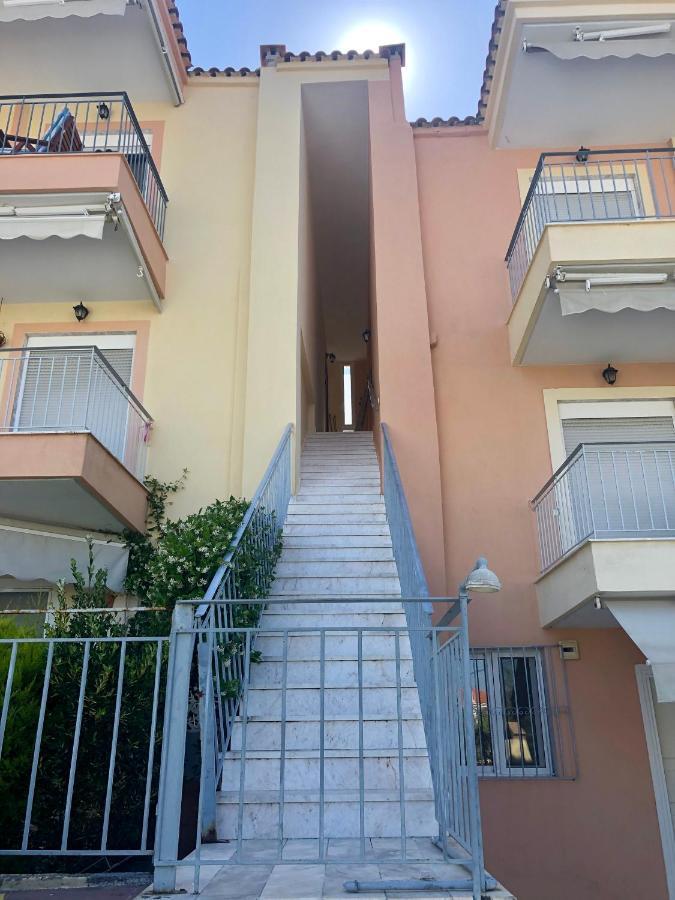 Gerakini 2Br Apt With Shared Pool Exterior photo
